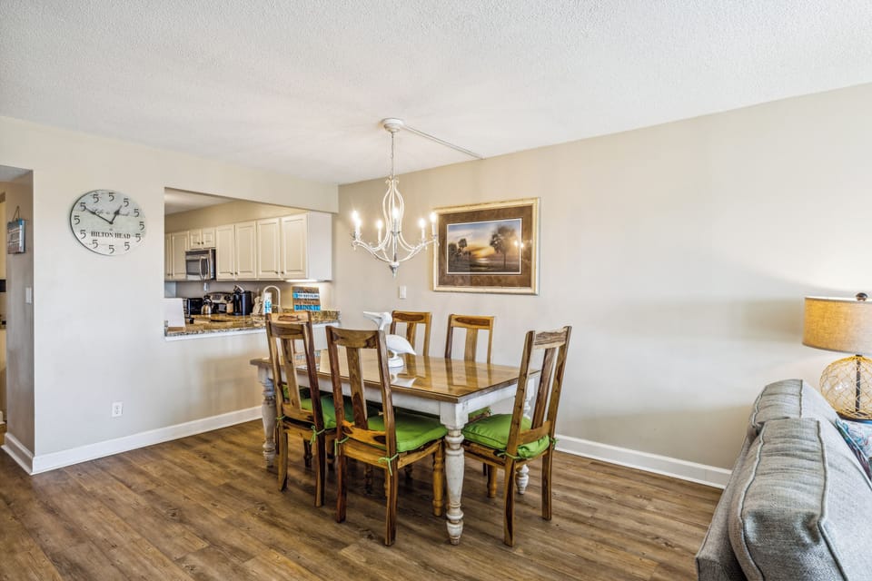 Dining table with 6 chairs