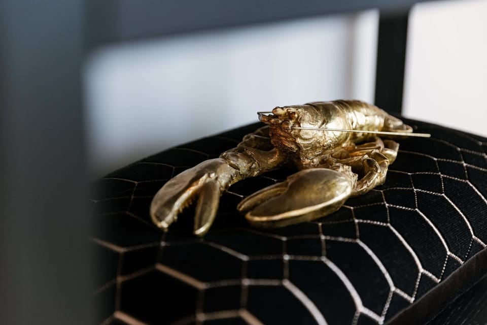 Decor details