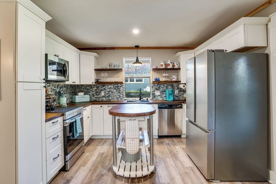 Kitchen | Cooking Basics | Dishwasher | 1st Floor