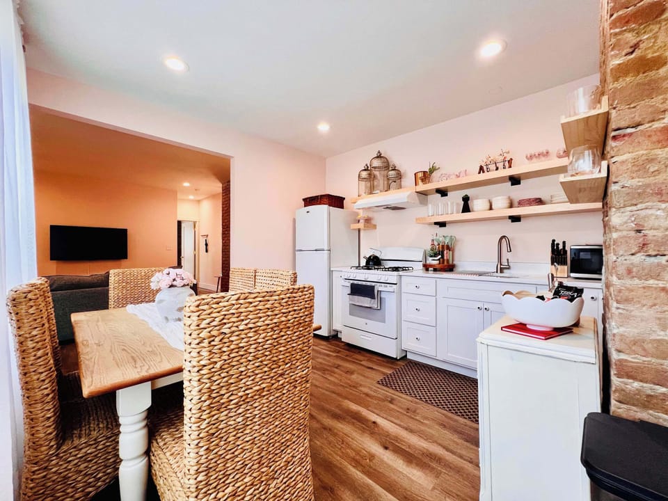 [Kitchen and Dining Area] Enjoy top comfort and luxury in our fancy kitchen, and have fun sharing meals in our cozy dining area.