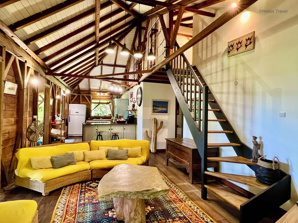 The large living room of the Villa California