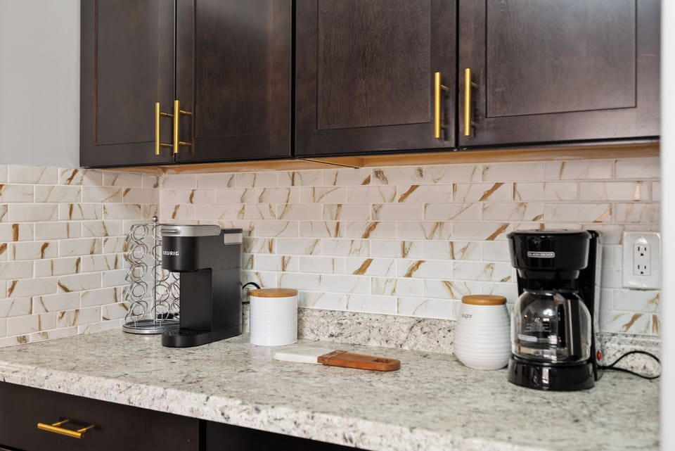 Main Home Kitchen - Coffee, Sugar, Creamer