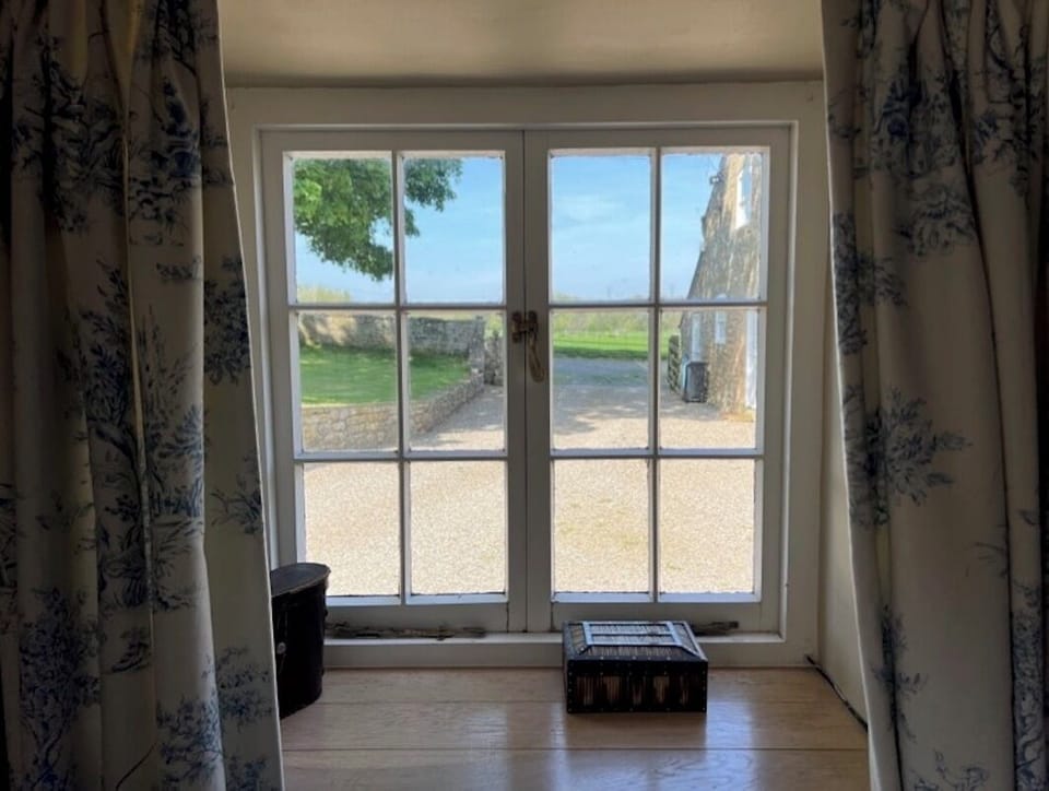 Cottage View