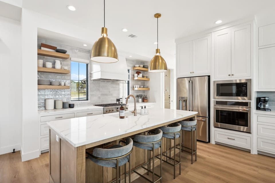 Fully stocked kitchen