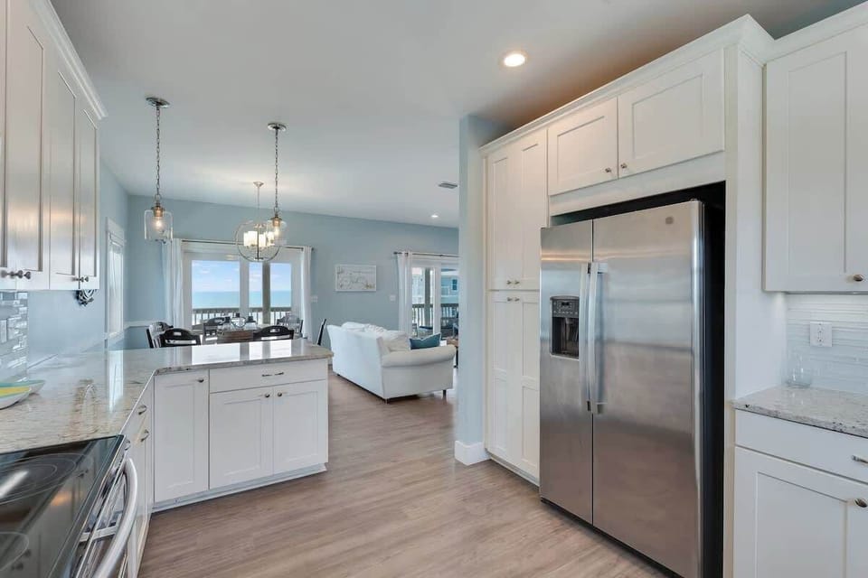 Kitchen with more views

