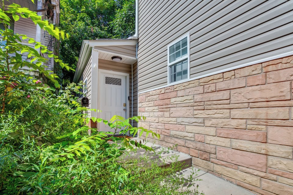 Exterior | Keyless Entry