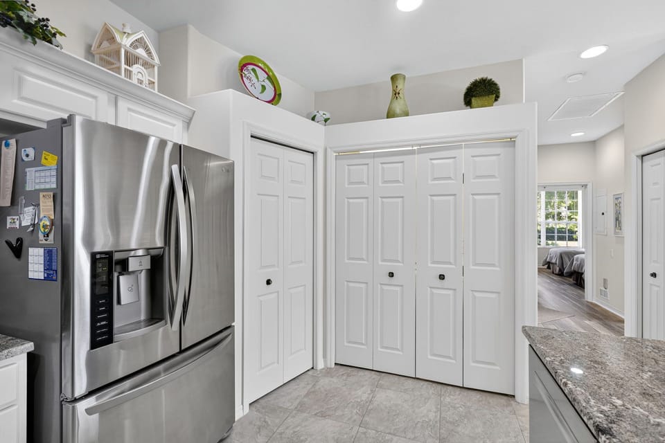 Kitchen - Pantry - Laundry