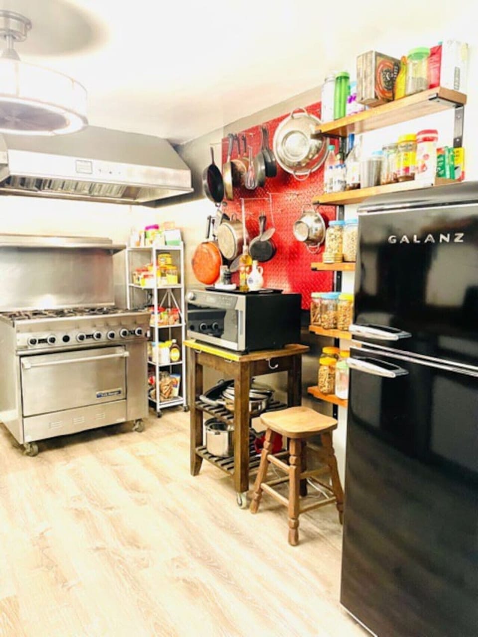 Private kitchen