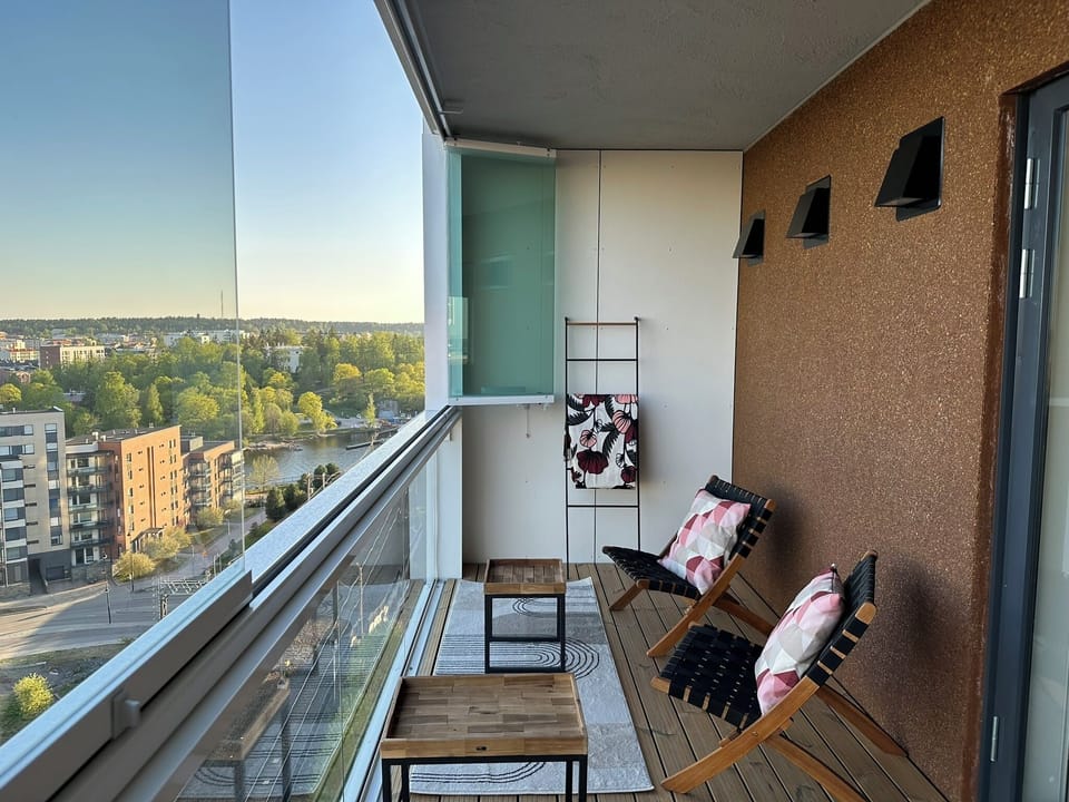 Balcony #2 (big balcony)