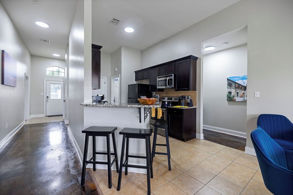 Kitchen Bar