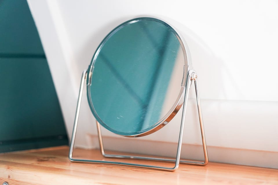 Mirror 