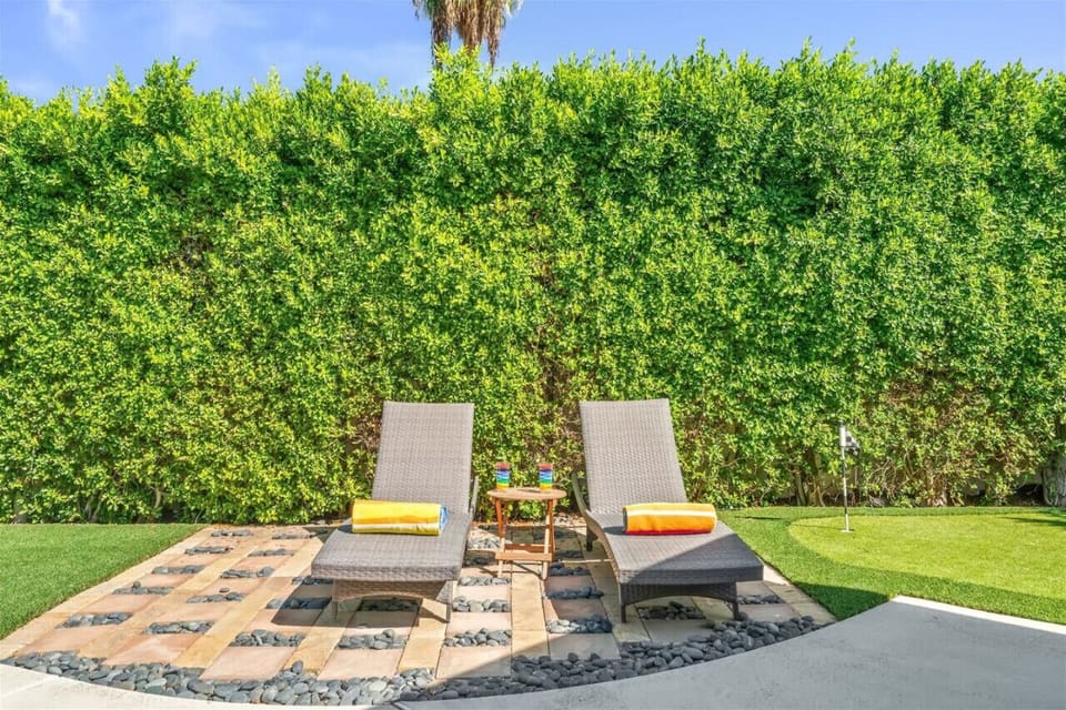 Your Private Oasis Awaits! 🌴🏊‍♂️ Lounge, dine, and unwind in this spacious backyard retreat, featuring a sparkling pool, a shaded patio, and ample seating for ultimate relaxation. Whether you`re basking in the sun, enjoying an alfresco meal, or stargazing