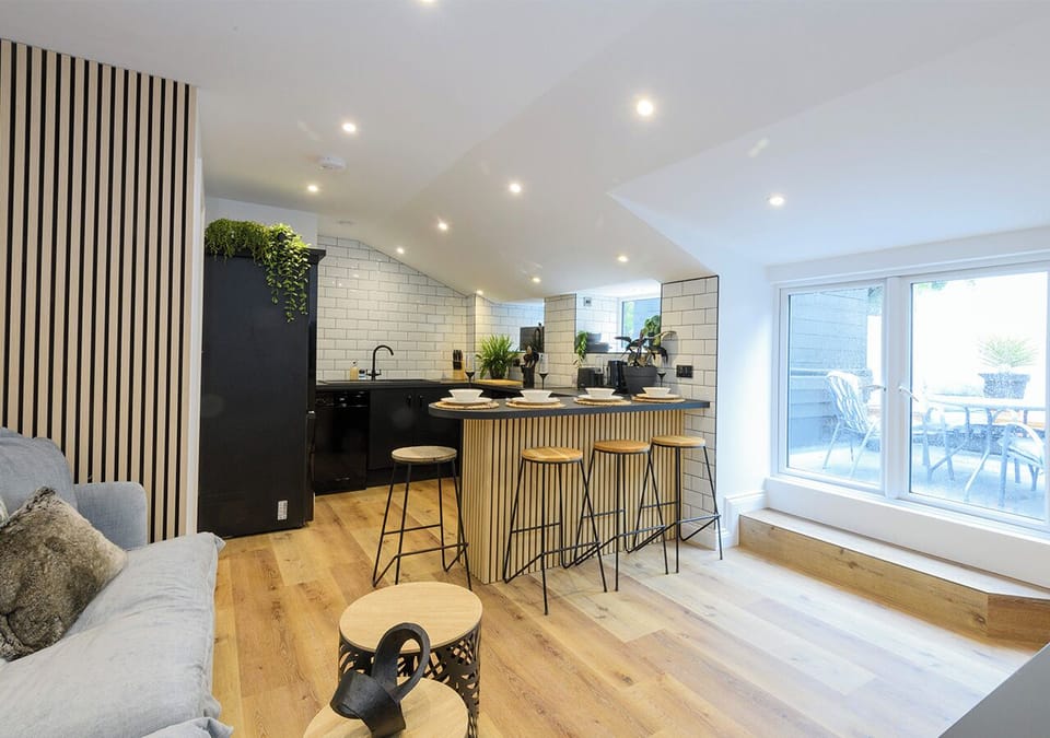 Kitchen/Living Room