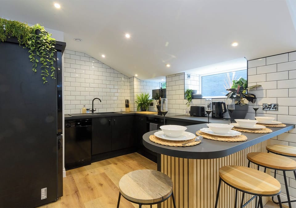 Kitchen (2)