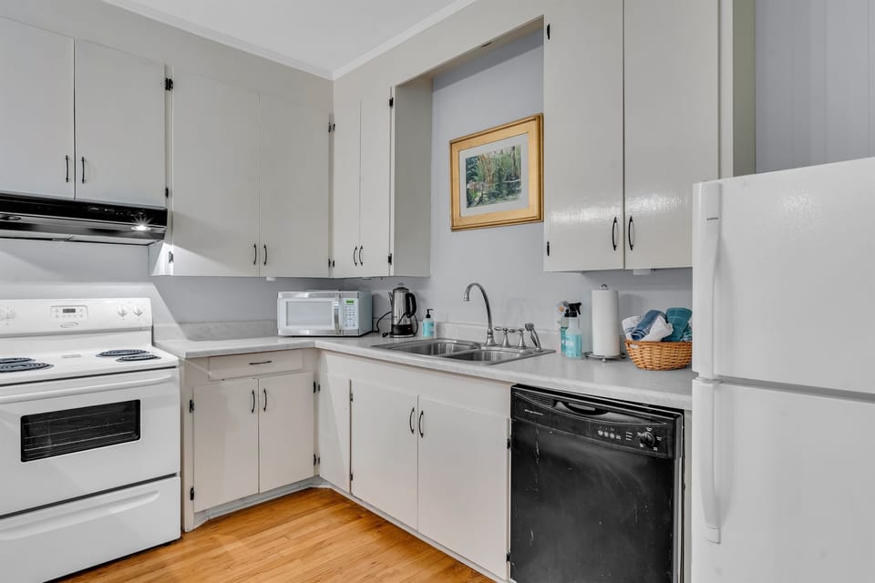 Kitchen #1