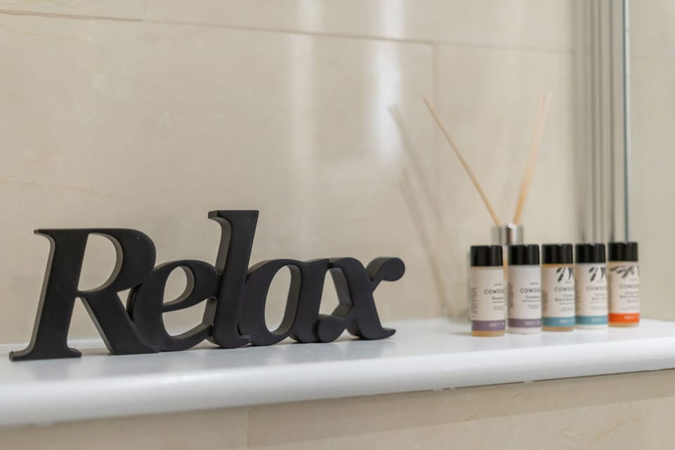 Relaxing Touches – Wellness Decor