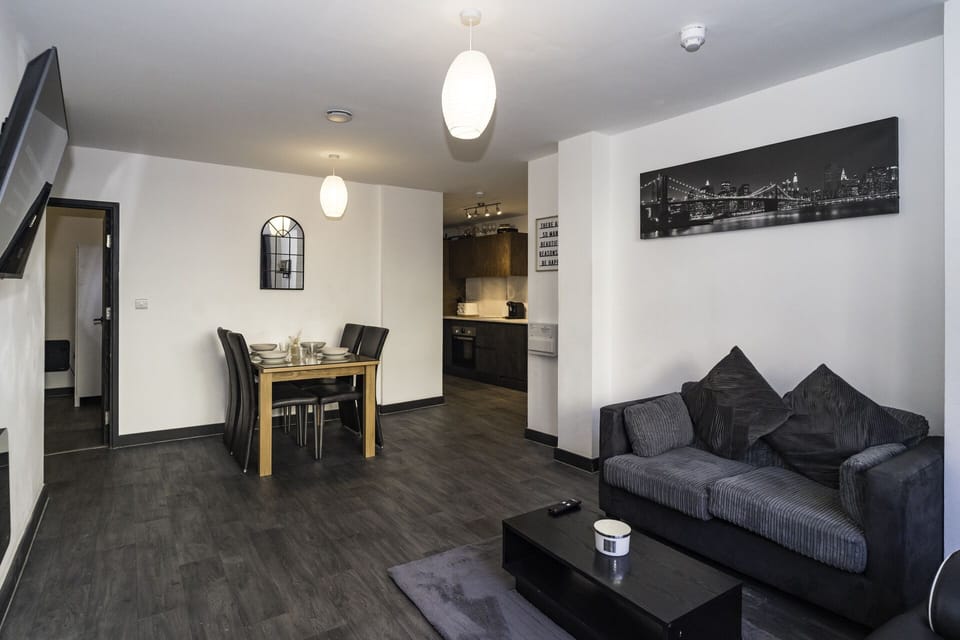 Living Room / Lounge