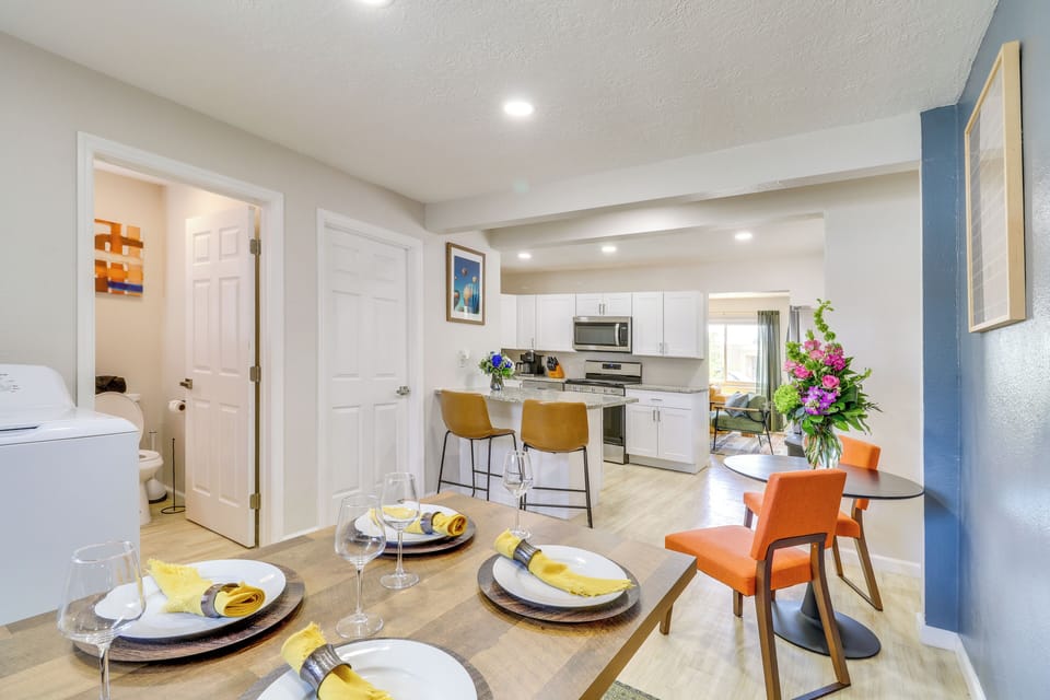 Dining Area | Dishware & Flatware Provided | Central A/C & Heat