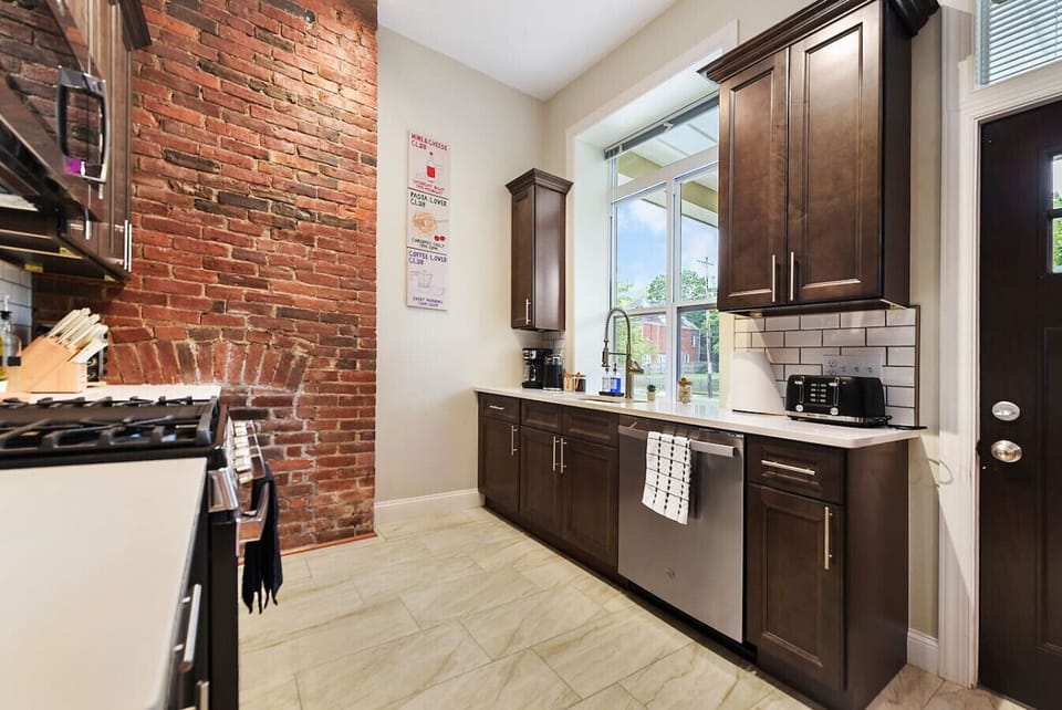 Fully Stocked Kitchen With NEW Stainless Steel Appliances