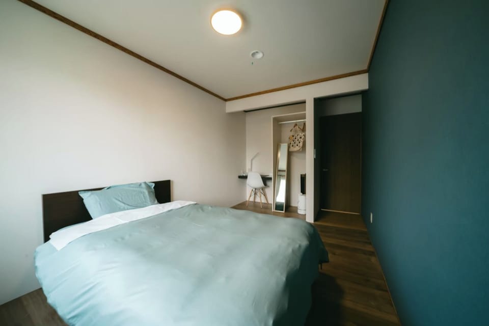 Western-style semi-double room
