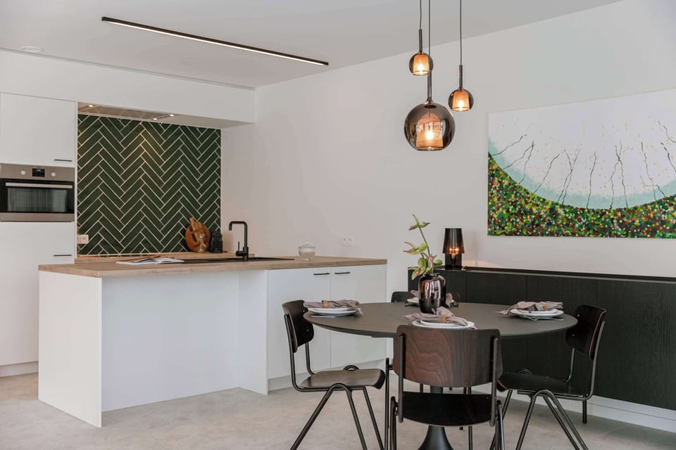 Beautiful move-in ready kitchen