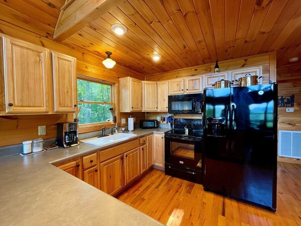 Kitchen, Additional View