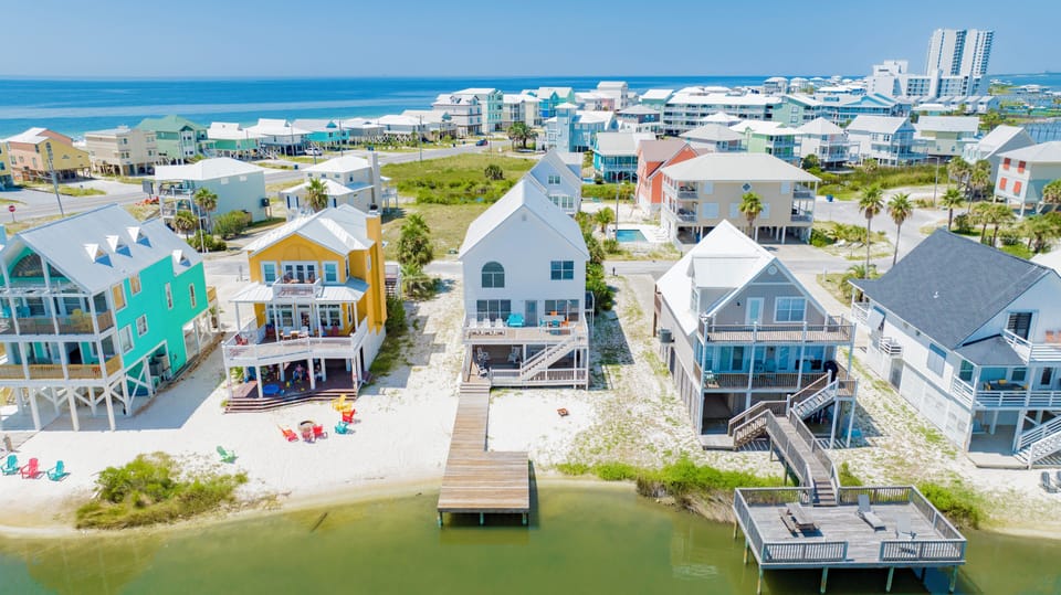 Welcome to No Egrets!