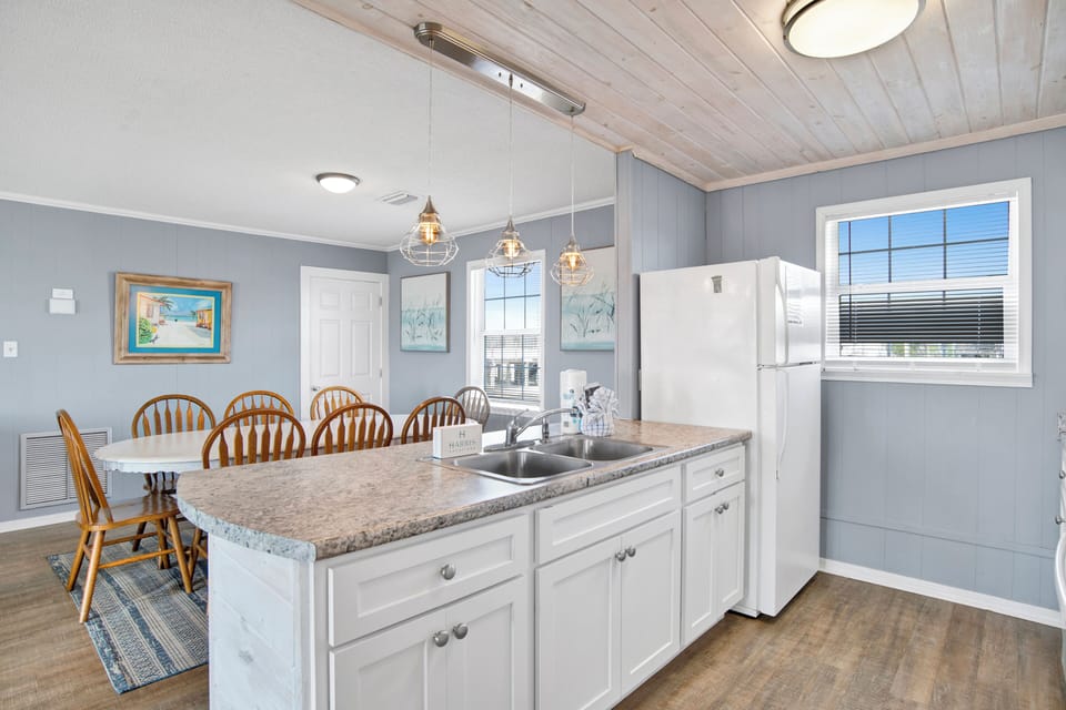 Updated kitchen!