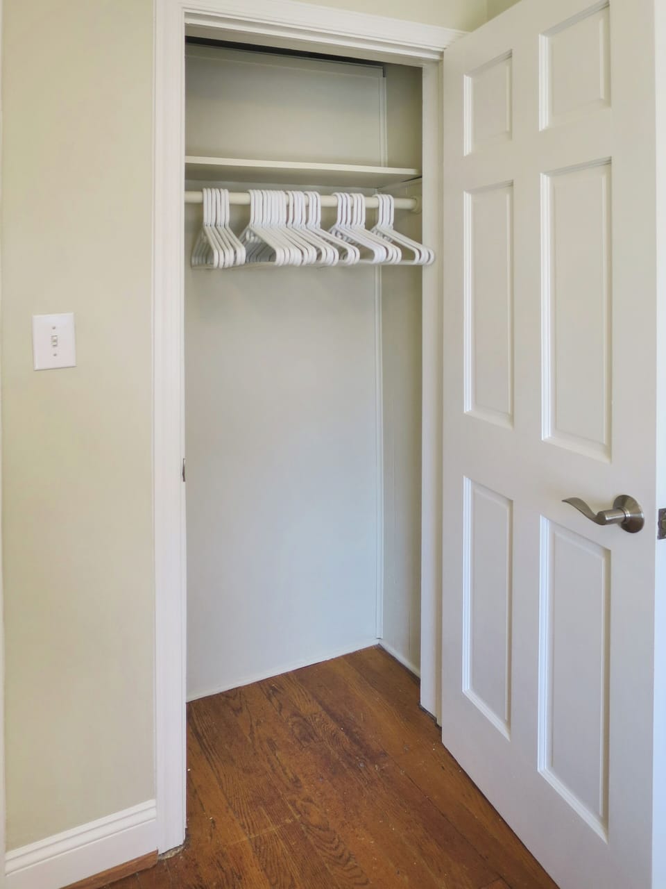 Upstairs Twin Bedroom Closet