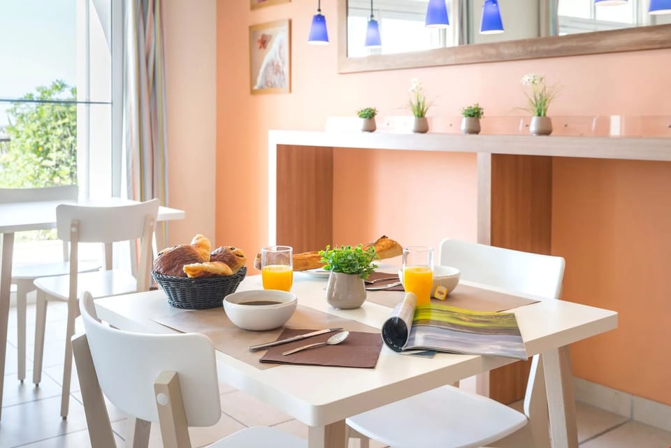 Enjoy dining together or entertain at the dining room table.