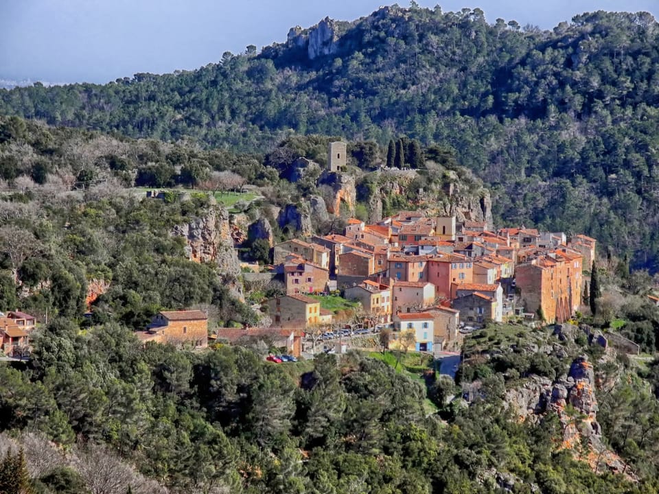 The historic Chateaudouble is just an hour drive away.