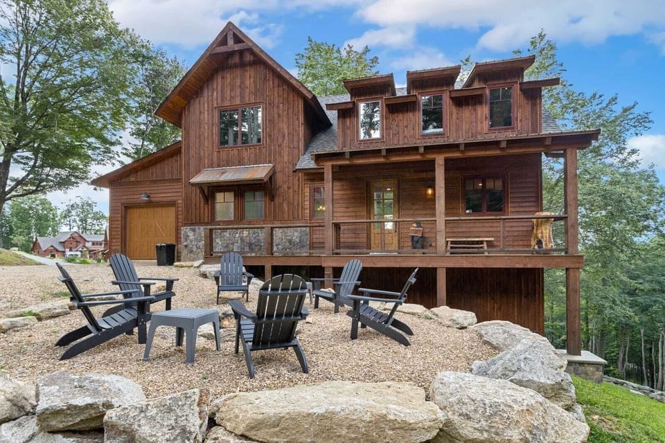 Welcome to The Bearly Inn!