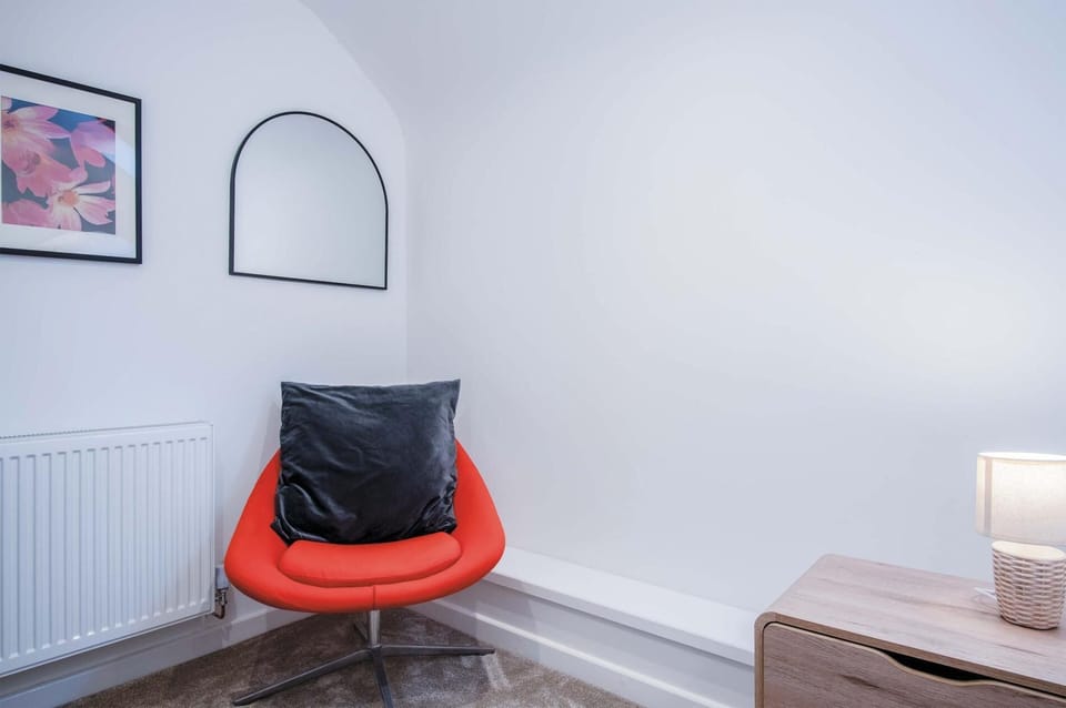 The Cottage - 2 Bedroom Cottage - Tenby (23664)