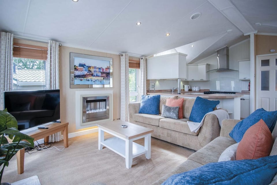3 Manor Lodge - 2 Bedroom Lodge - Pendine (23789)
