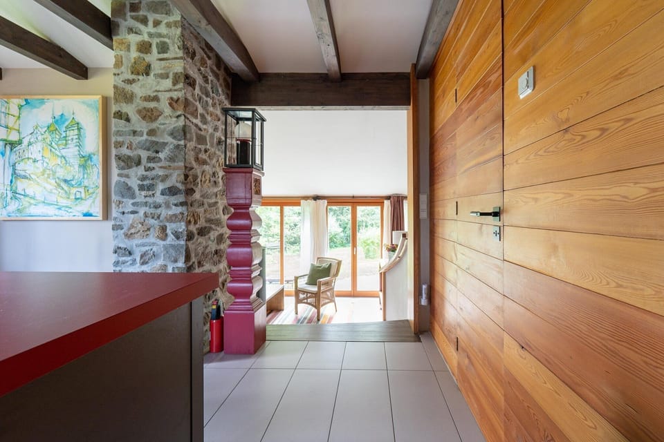 Entrance / Reception