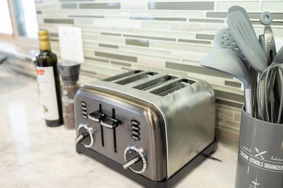 Toaster