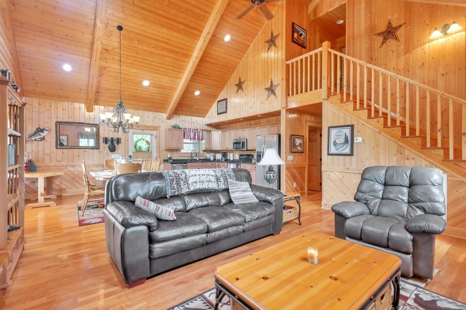 Indoors, Furniture, Living Room, Hardwood, Stained Wood