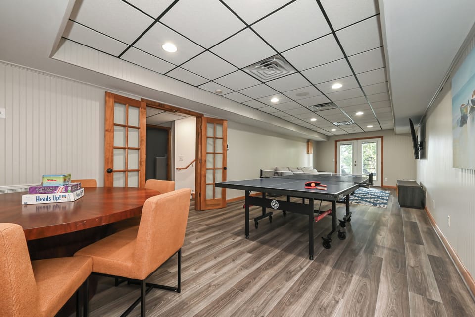 Game room