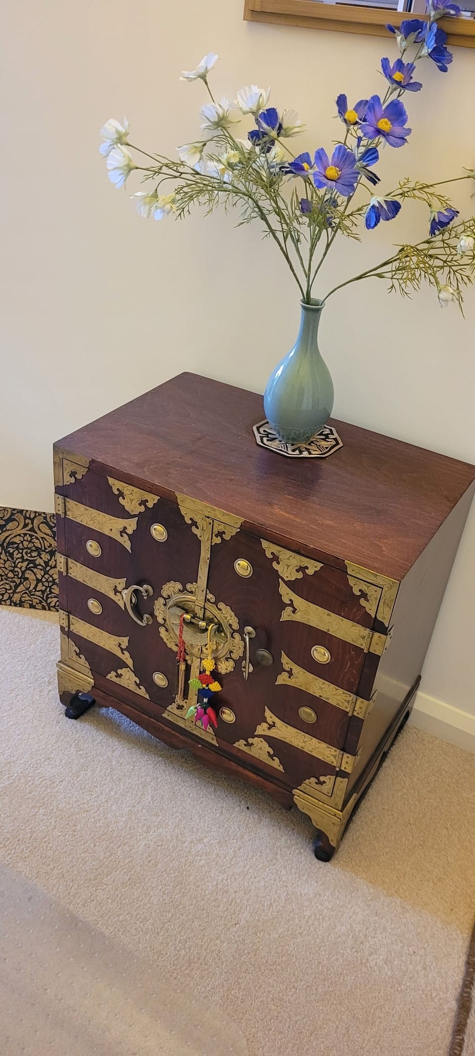 Tastefully furnished 