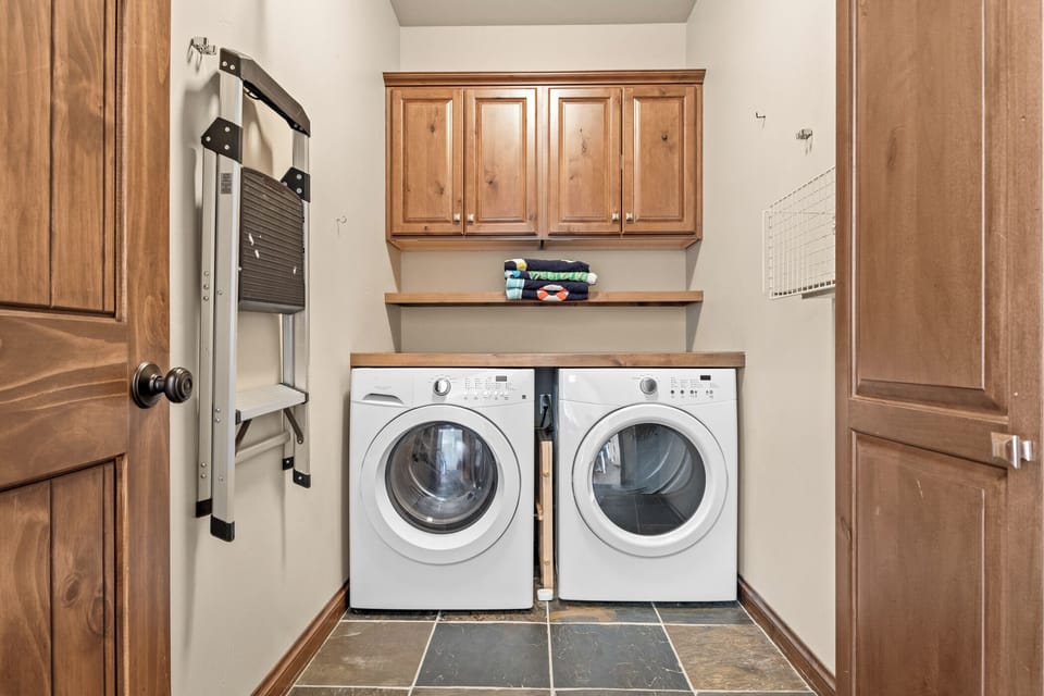 Main Level - Laundry Room