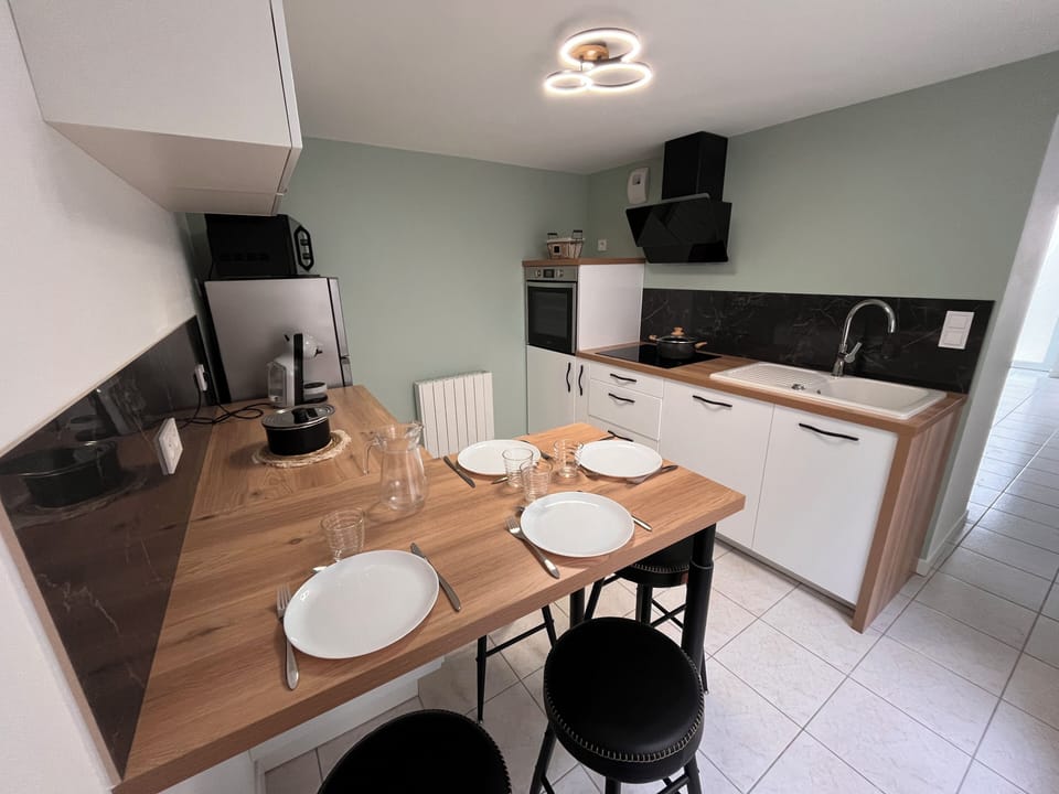 Kitchen (2)