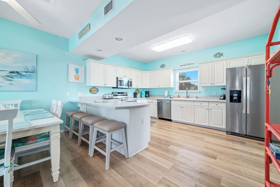 Extra Large kitchen with brand new stainless appliances.  FULLY STOCKED