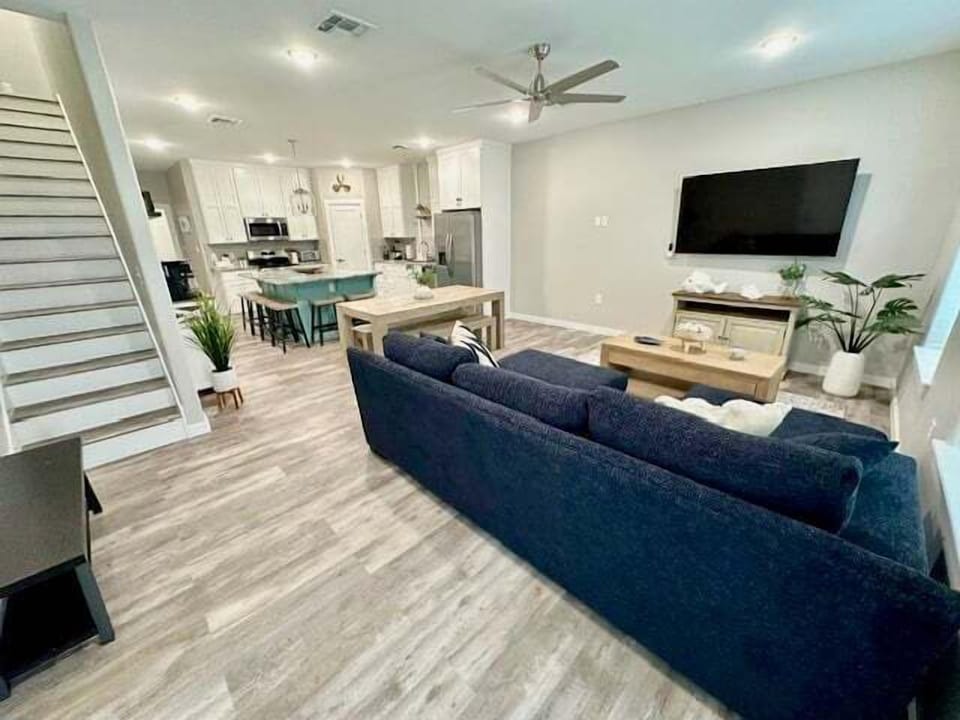 Entryway showing Living, Stairwell to 2nd Floor and Kitchen