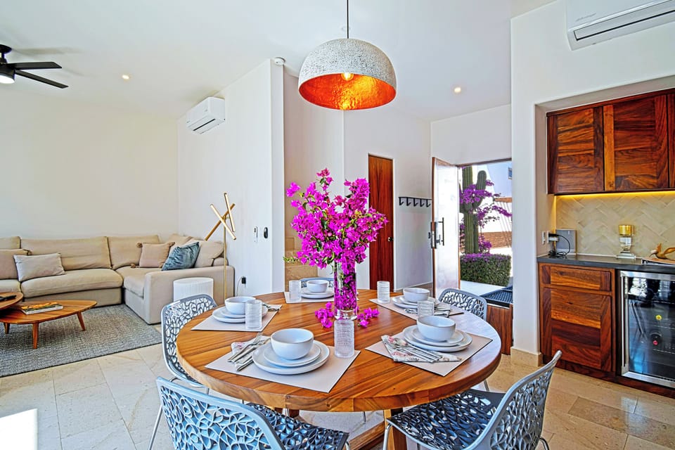 Dining room, living area and front entrance.