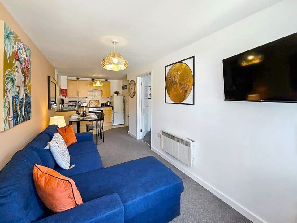 Living room 4