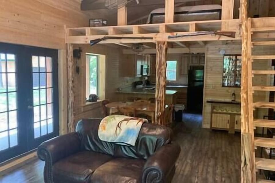 3ddcb5f4-abaf-4039-b898-ed1b9f9d41de