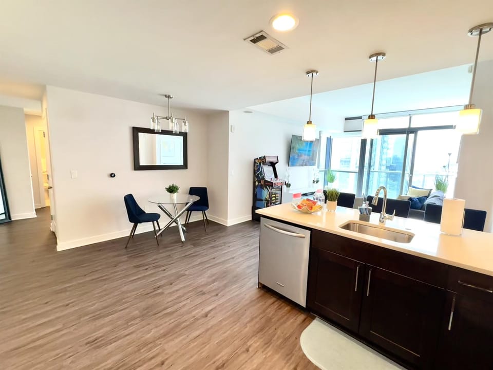 Kitchen/ Dining Area