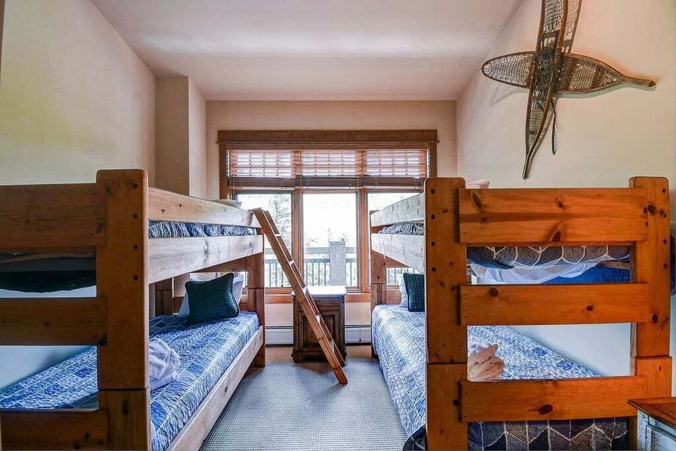 Bedroom 3 - 4 Bedroom - Lone Eagle Condos