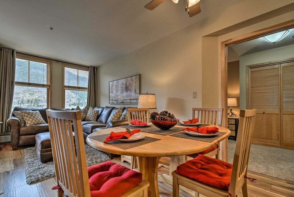 Dining area in premier 2 bedroom