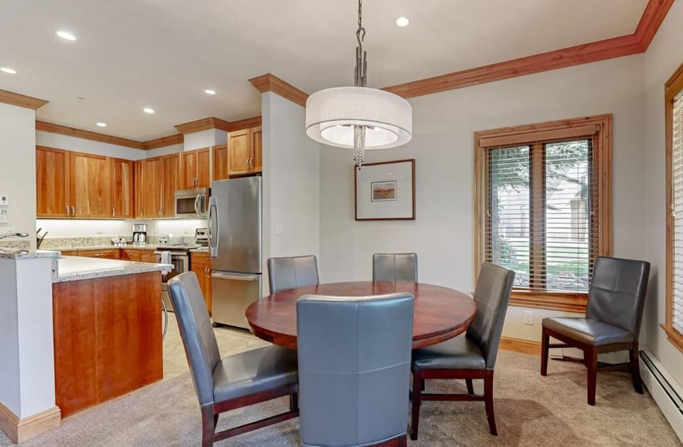 Lion Square Lodge at Lionshead Village